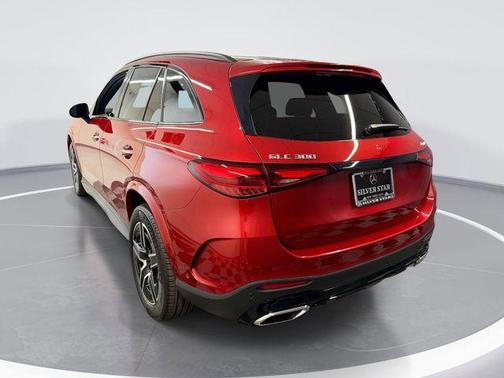 MANUFAKTUR Cardinal Red Metallic 2023 Mercedes-Benz GLC 300 Base 4MATIC