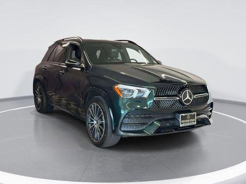 Emerald Green Metallic 2022 Mercedes-Benz GLE 350 Base 4MATIC