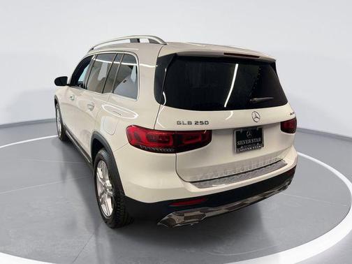 Polar White 2023 Mercedes-Benz GLB 250 Base 4MATIC