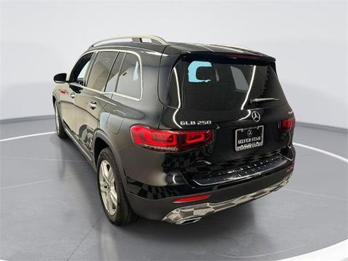 2022 Mercedes-Benz GLB 250 Base 4MATIC