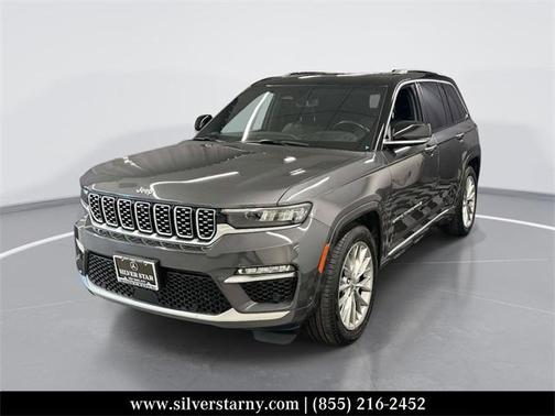 2022 Jeep Grand Cherokee Summit
