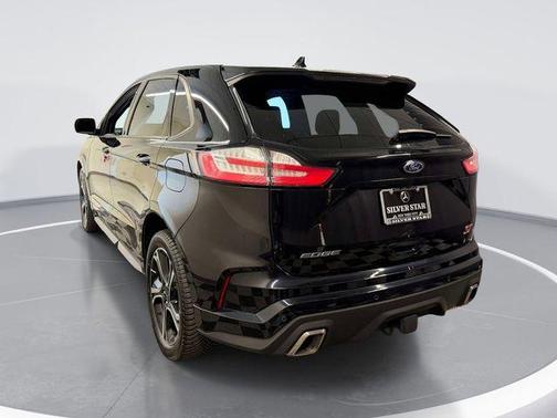 Black 2020 Ford Edge ST