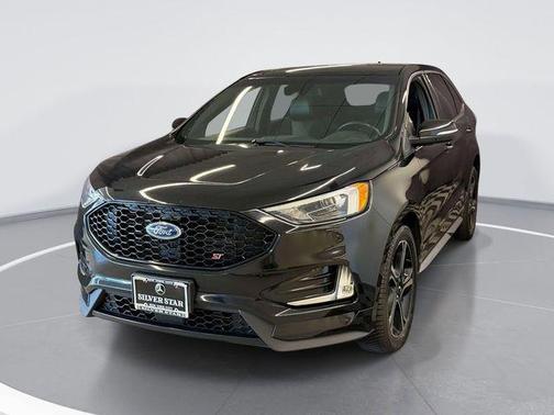 Black 2020 Ford Edge ST