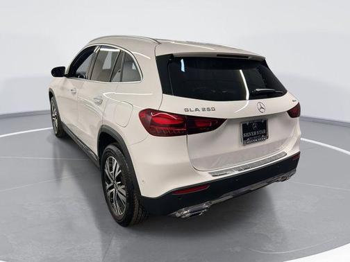 2026 Mercedes-Benz GLA 250 Base 4MATIC