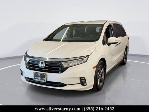 White 2021 Honda Odyssey EX