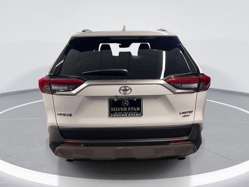 Pearl 2025 Toyota RAV4 Limited