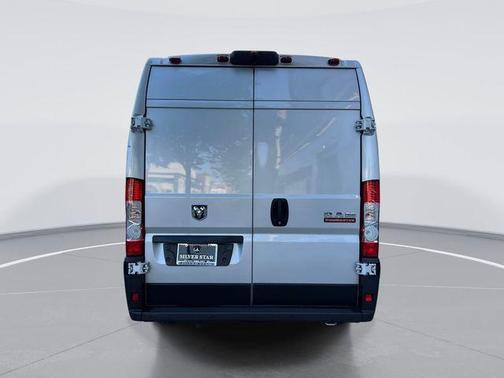 Bright Silver Clearcoat Metallic 2022 RAM ProMaster 3500 High Roof