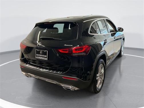 2022 Mercedes-Benz GLA 250 Base 4MATIC