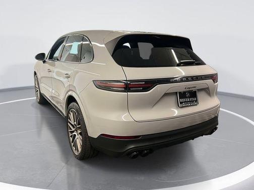 2022 Porsche Cayenne Platinum Edition