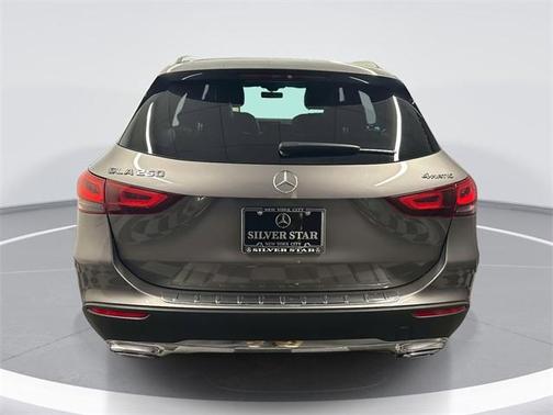 2022 Mercedes-Benz GLA 250 Base 4MATIC