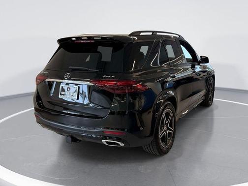 Obsidian Black Metallic 2026 Mercedes-Benz GLE 350 Base 4MATIC