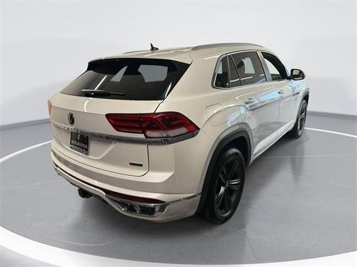 2022 Volkswagen Atlas Cross Sport 3.6L V6 SEL R-Line