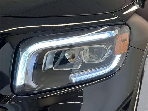 2021 Mercedes-Benz GLB 250 Base 4MATIC
