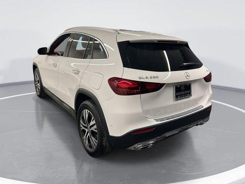 2026 Mercedes-Benz GLA 250 Base 4MATIC