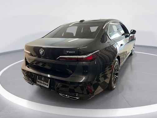 Black Sapphire Metallic 2024 BMW 760 760i xDrive