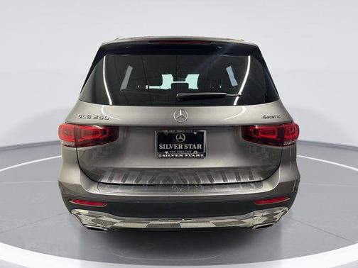 2022 Mercedes-Benz GLB 250 Base 4MATIC