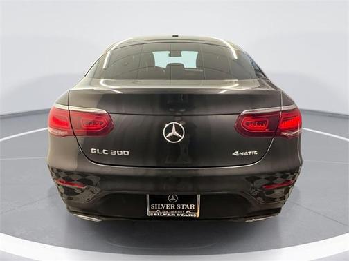 2022 Mercedes-Benz GLC 300 4MATIC Coupe