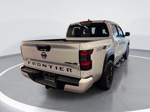 Glacier White 2024 Nissan Frontier PRO-4X