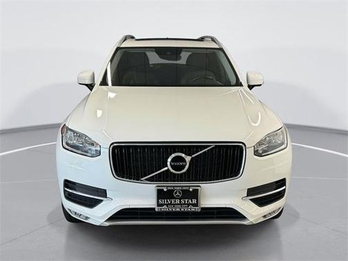 2016 Volvo XC90 T5 Momentum