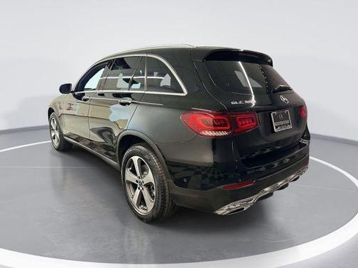 Black 2022 Mercedes-Benz GLC 300 Base 4MATIC