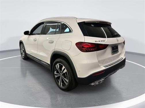 2025 Mercedes-Benz GLA 250 Base 4MATIC