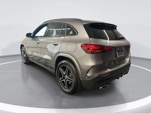 2025 Mercedes-Benz GLA 250 Base 4MATIC
