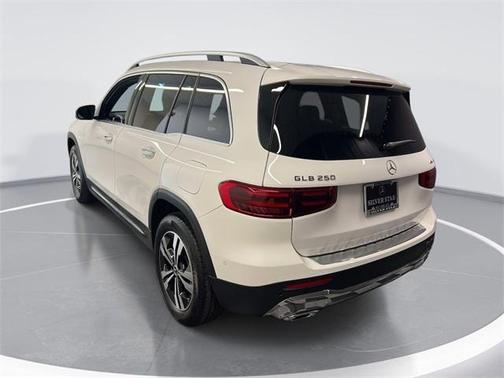 2025 Mercedes-Benz GLB 250 Base 4MATIC