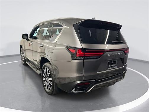 2023 Lexus LX 600 Luxury