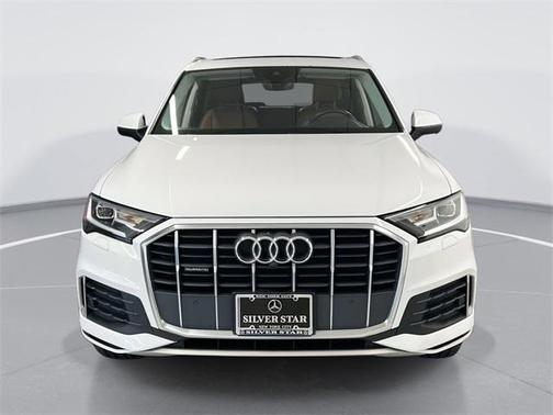 2022 Audi Q7 45 Premium