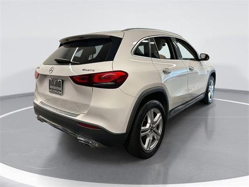 2022 Mercedes-Benz GLA 250 Base 4MATIC
