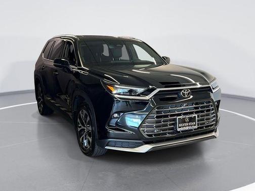 Midnight Black Metallic 2025 Toyota Grand Highlander Hybrid MAX Limited
