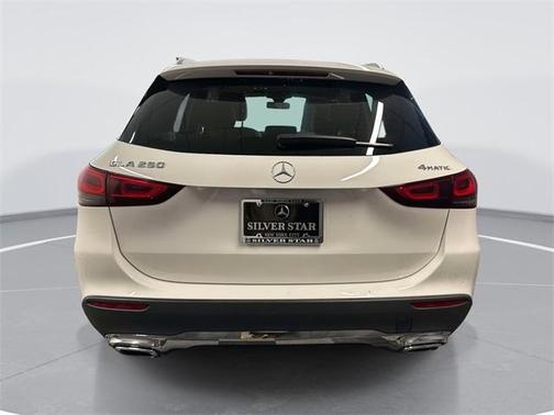 2022 Mercedes-Benz GLA 250 Base 4MATIC
