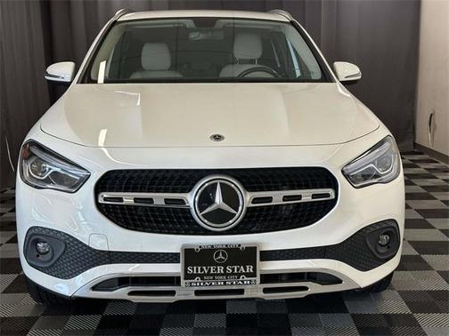 2022 Mercedes-Benz GLA 250 Base 4MATIC