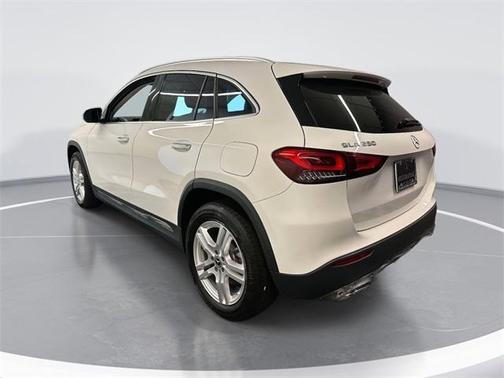 2022 Mercedes-Benz GLA 250 Base 4MATIC