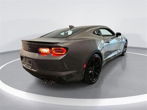 2022 Chevrolet Camaro LT1