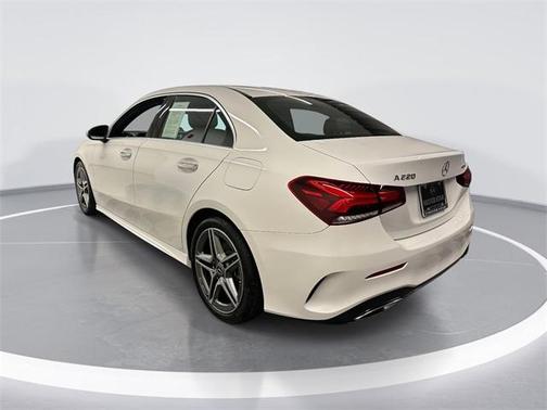 2022 Mercedes-Benz A-Class A 220 4MATIC