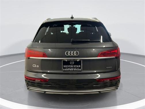 2021 Audi Q5 45 Premium