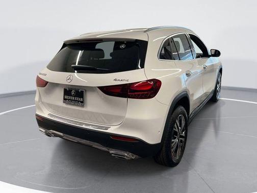 Polar White 2026 Mercedes-Benz GLA 250 Base 4MATIC