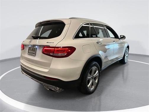 2018 Mercedes-Benz GLC 300 Base 4MATIC