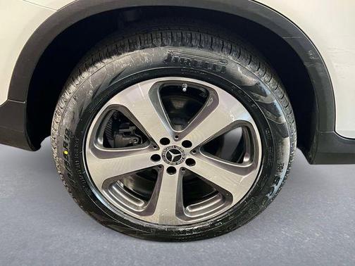 2022 Mercedes-Benz GLC 300 Base 4MATIC