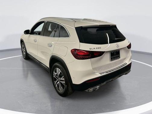 2025 Mercedes-Benz GLA 250 Base 4MATIC