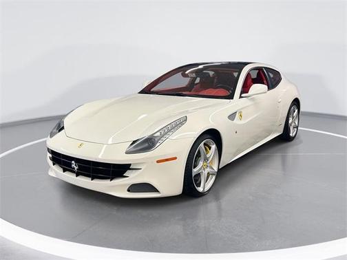 2016 Ferrari FF Base