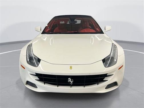 2016 Ferrari FF Base