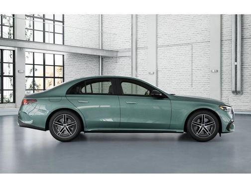 Verde 2026 Mercedes-Benz E-Class E 450 4MATIC