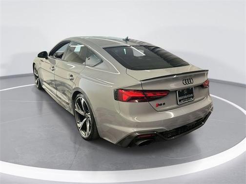 2022 Audi RS 5 2.9T