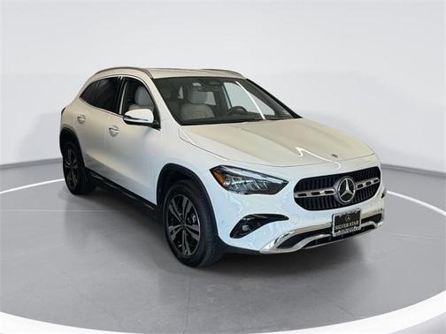 2025 Mercedes-Benz GLA 250 Base 4MATIC