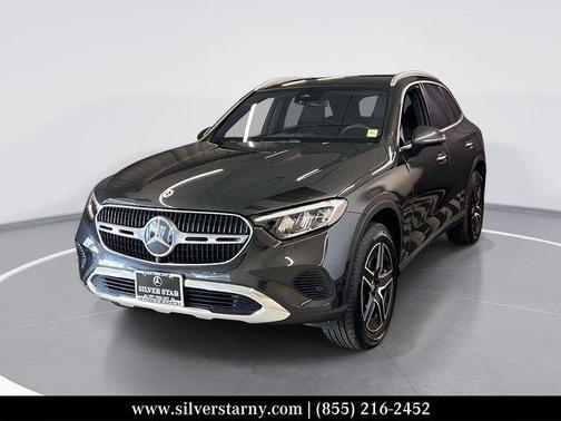 Graphite Gray Metallic 2026 Mercedes-Benz GLC 300 Base 4MATIC