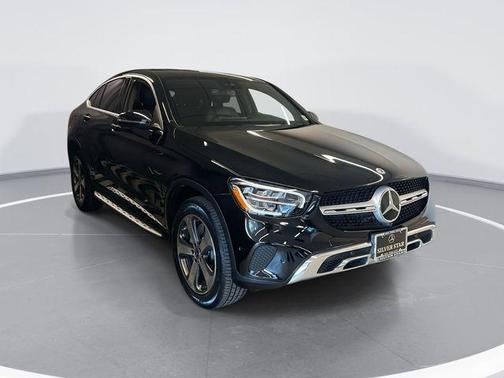 2022 Mercedes-Benz GLC 300 4MATIC Coupe