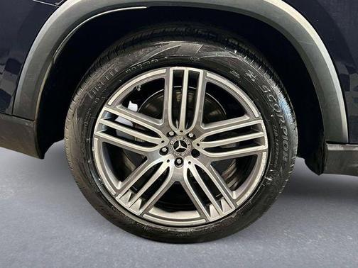 2022 Mercedes-Benz GLS 450 4MATIC