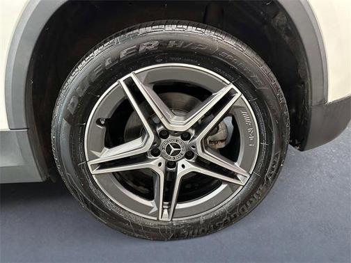 2022 Mercedes-Benz GLA 250 Base 4MATIC